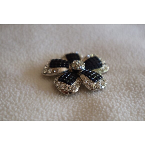 Vintage Signed Avon Blue Waffle Lucite Rhinestone Flower Silver Tone Brooch 1.8" - Picture 11 of 14